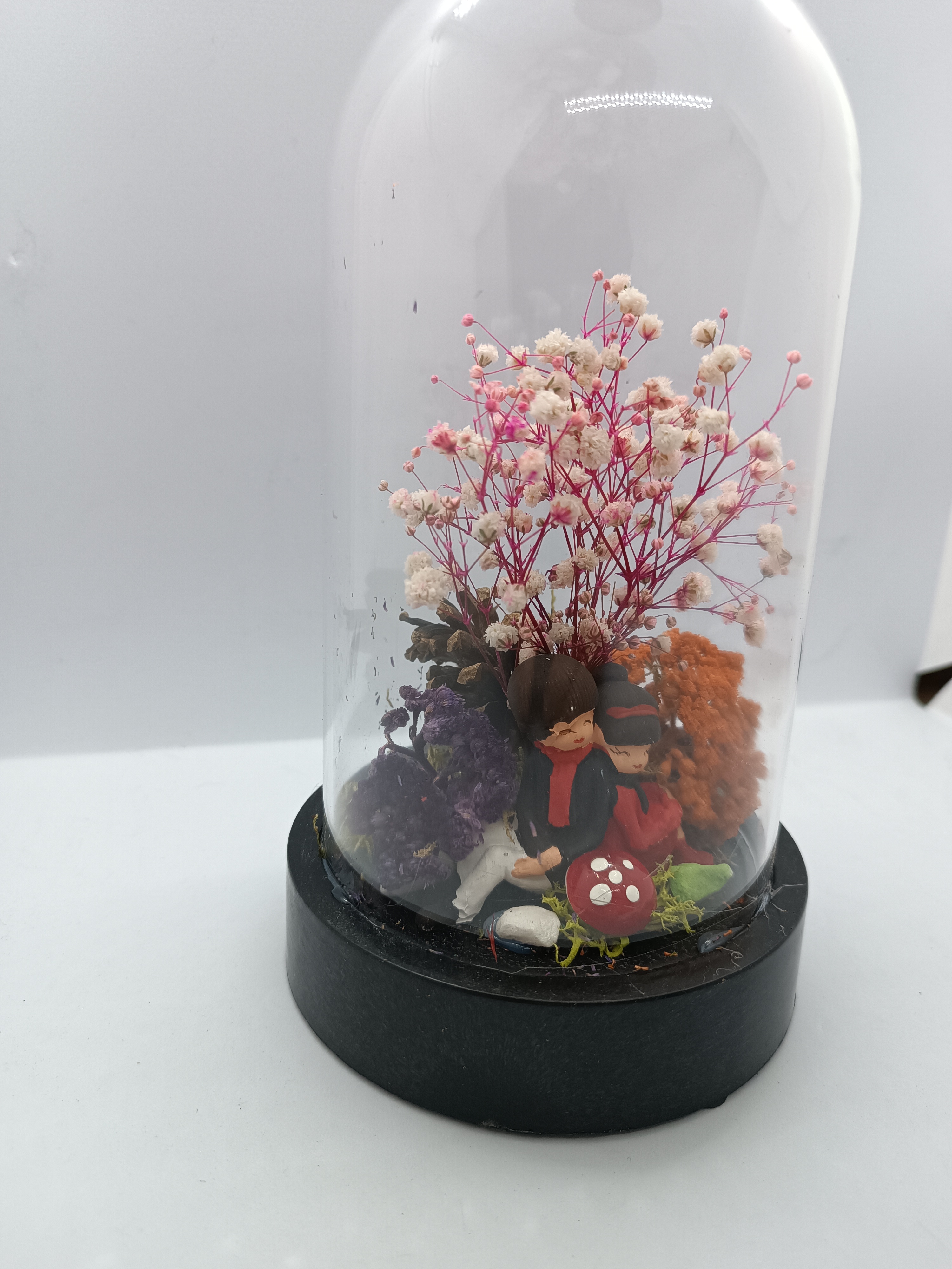 Lover%20themed%20bowl%20terrarium.