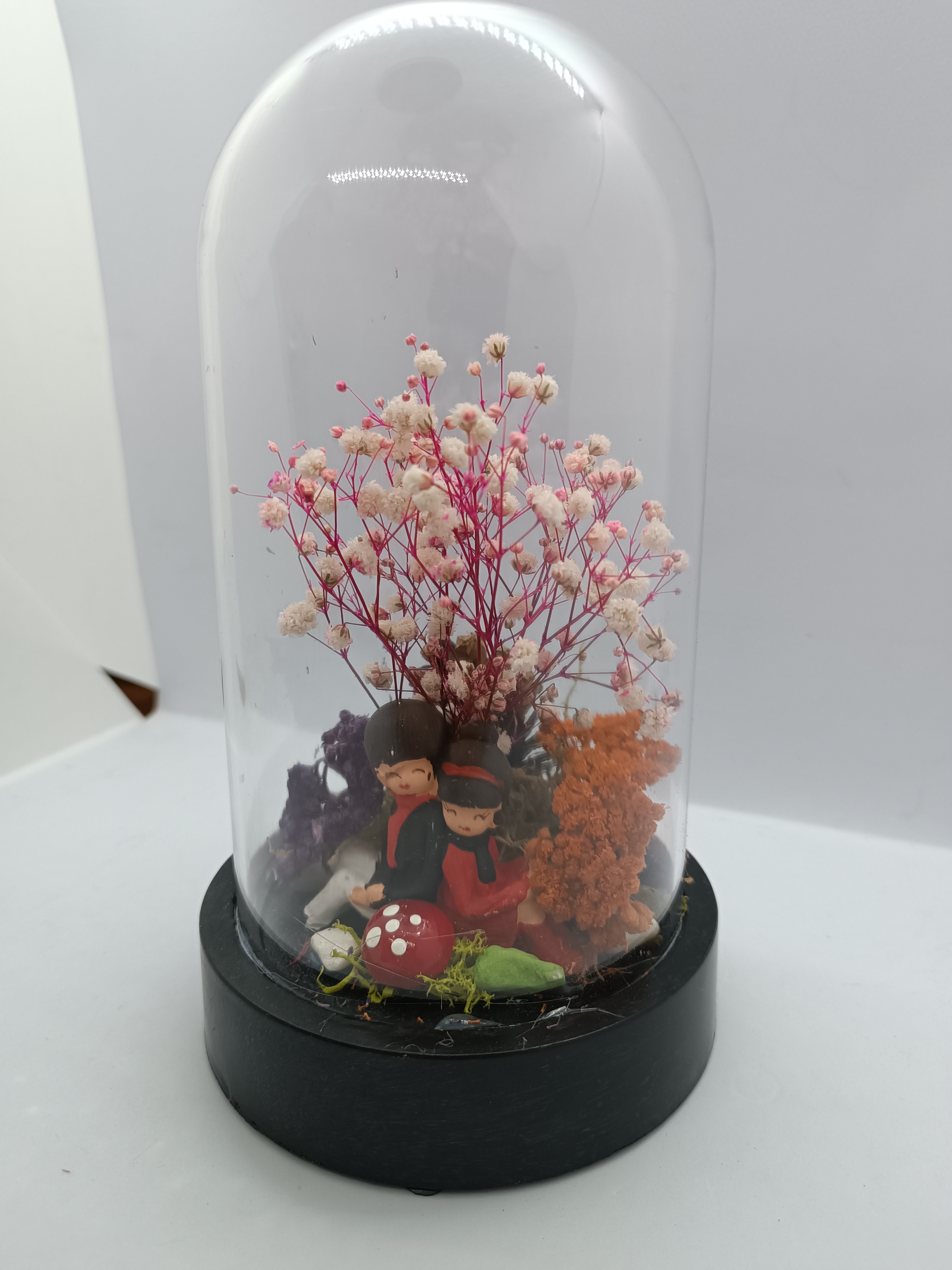 Lover%20themed%20bowl%20terrarium.