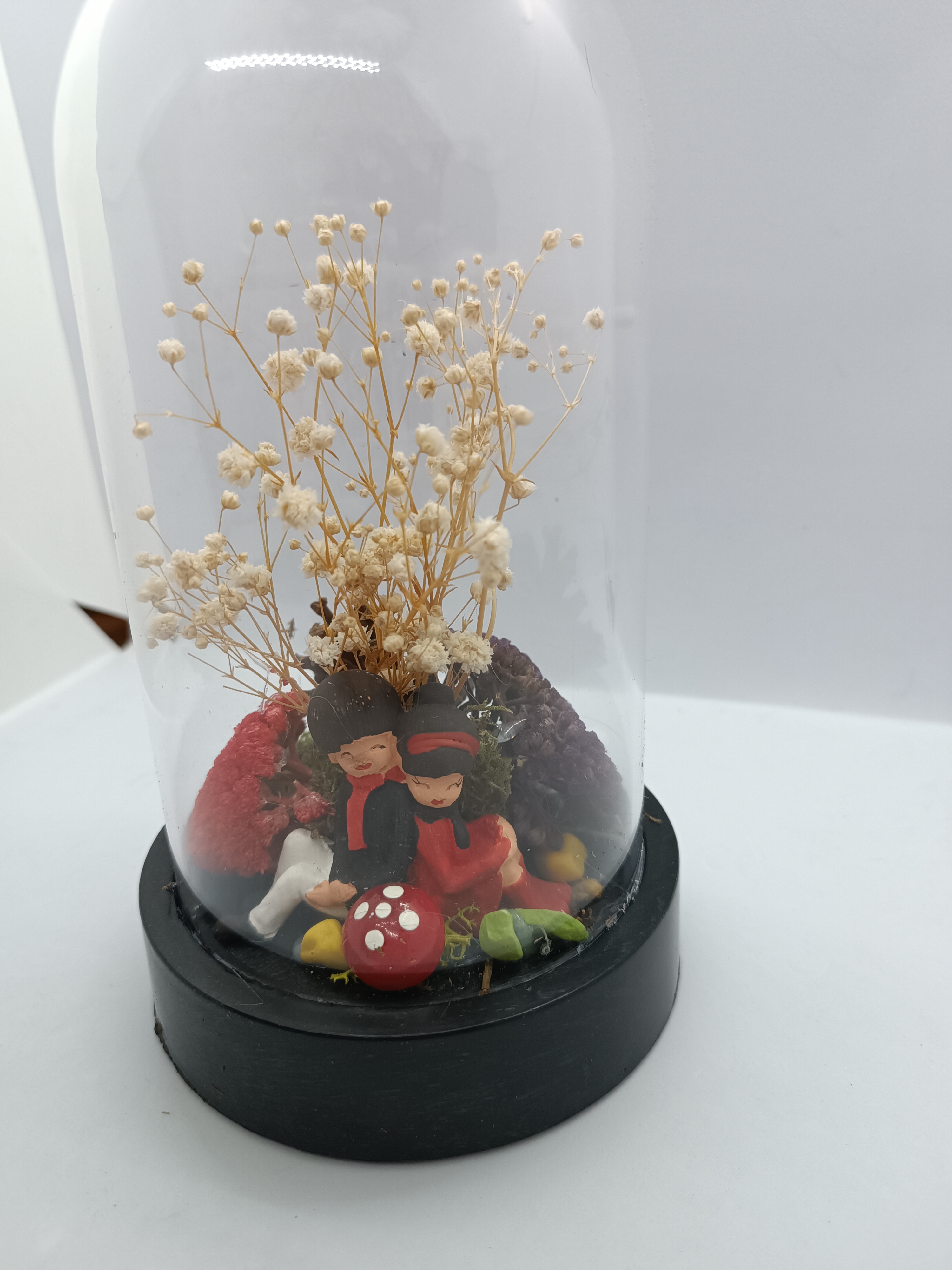 Lover%20themed%20bowl%20terrarium.