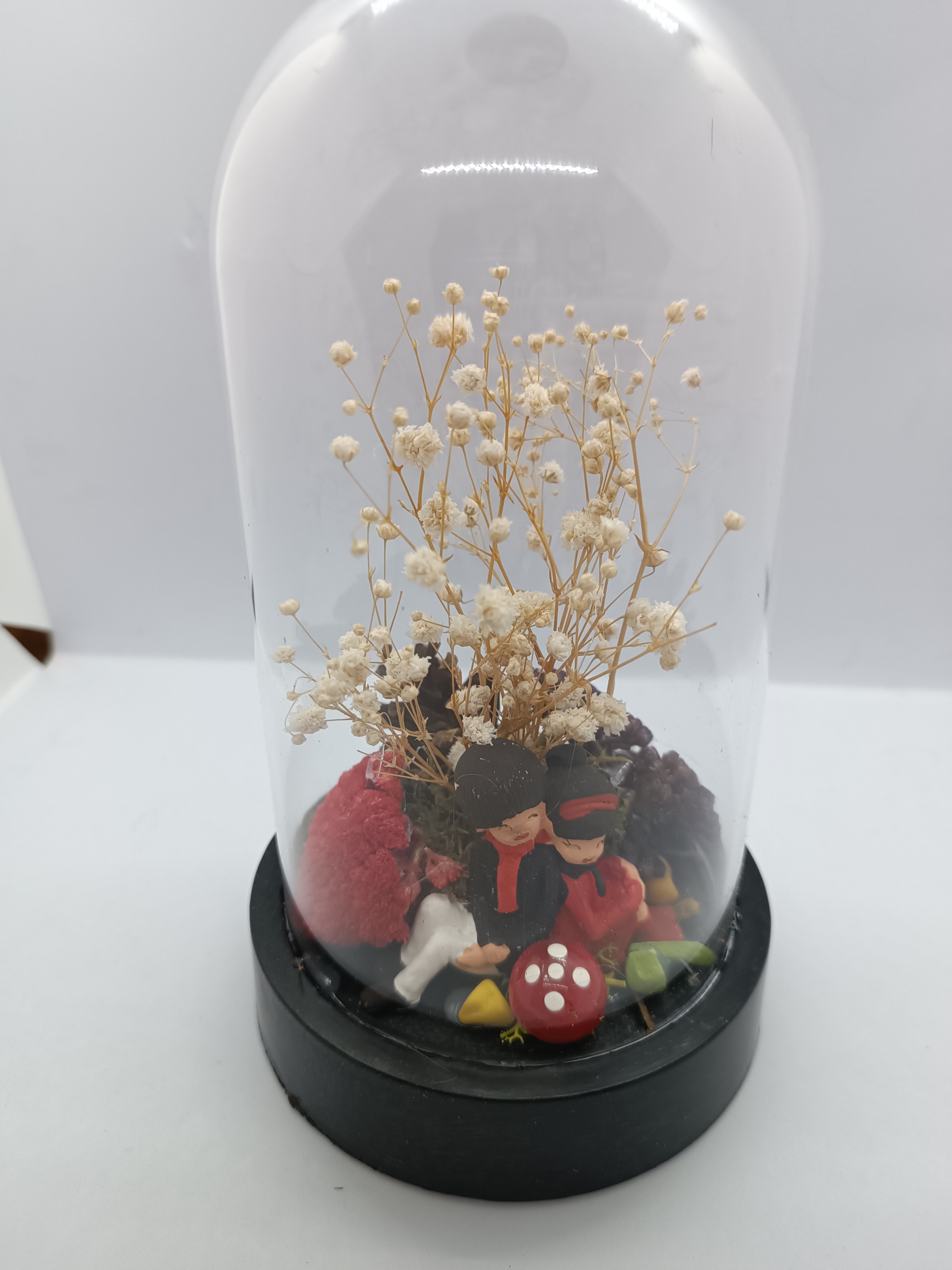 Lover%20themed%20bowl%20terrarium.