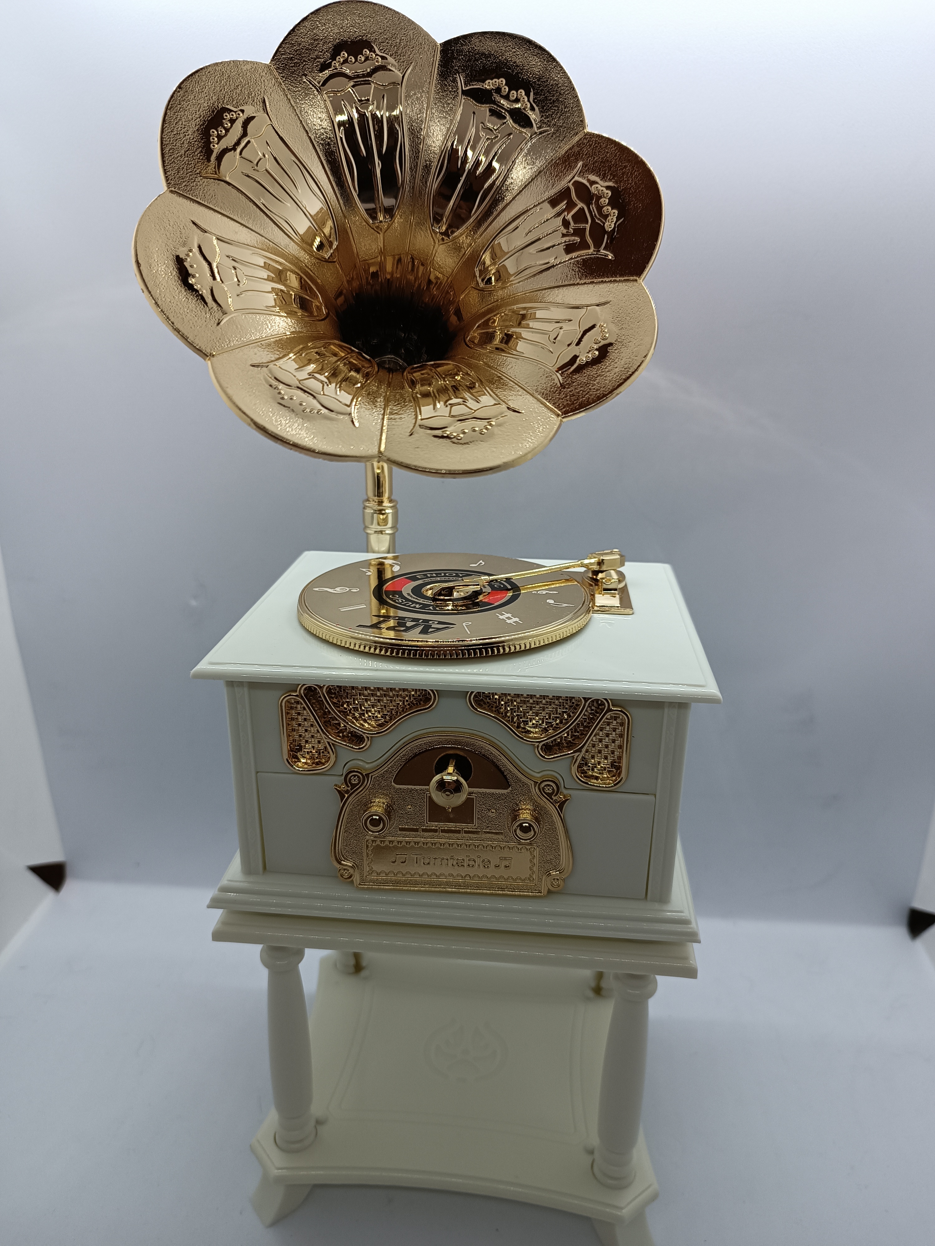 Gramophone%20music%20box.