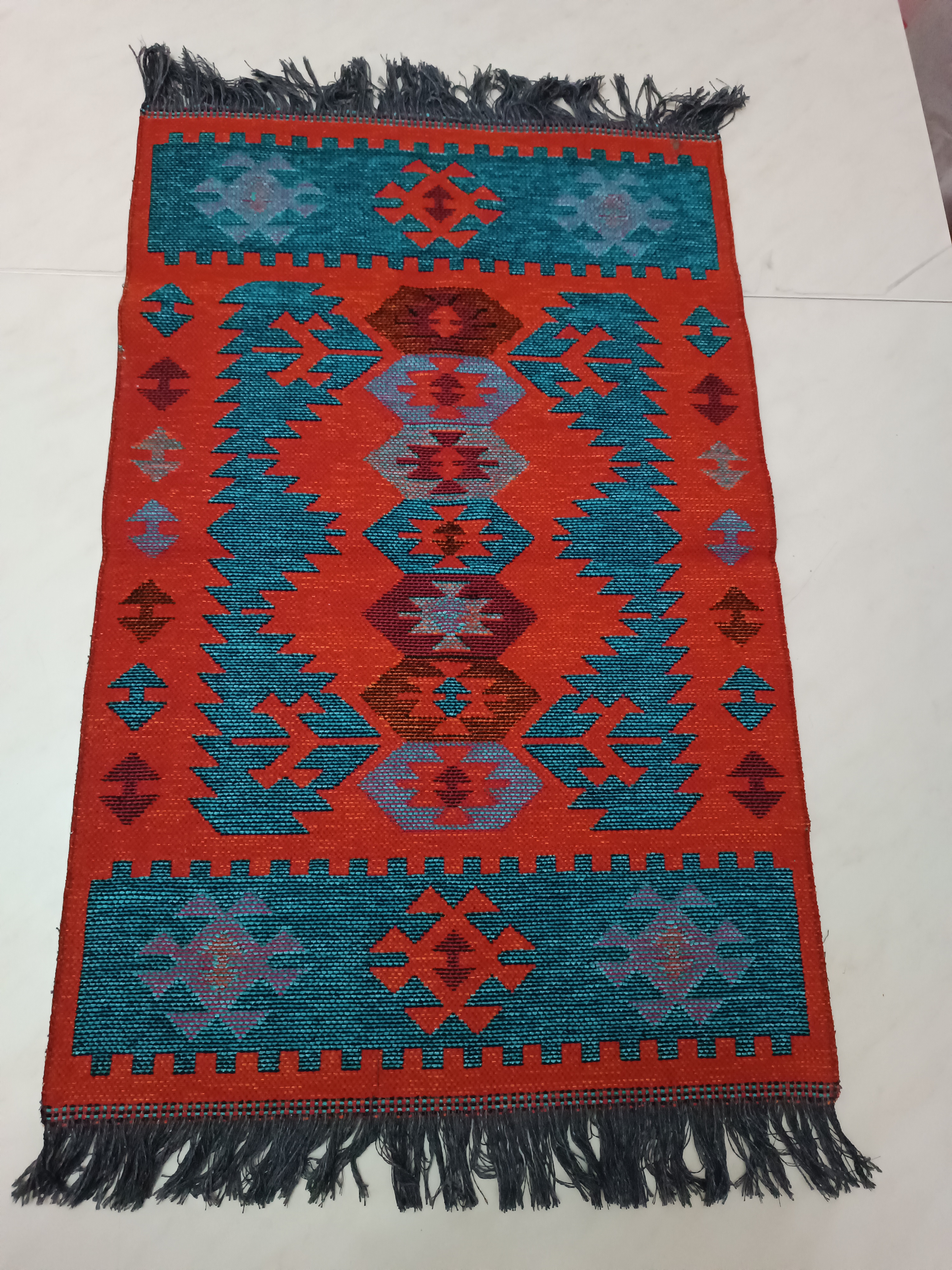 60x90%20geleneksel%20motifli%20kilim