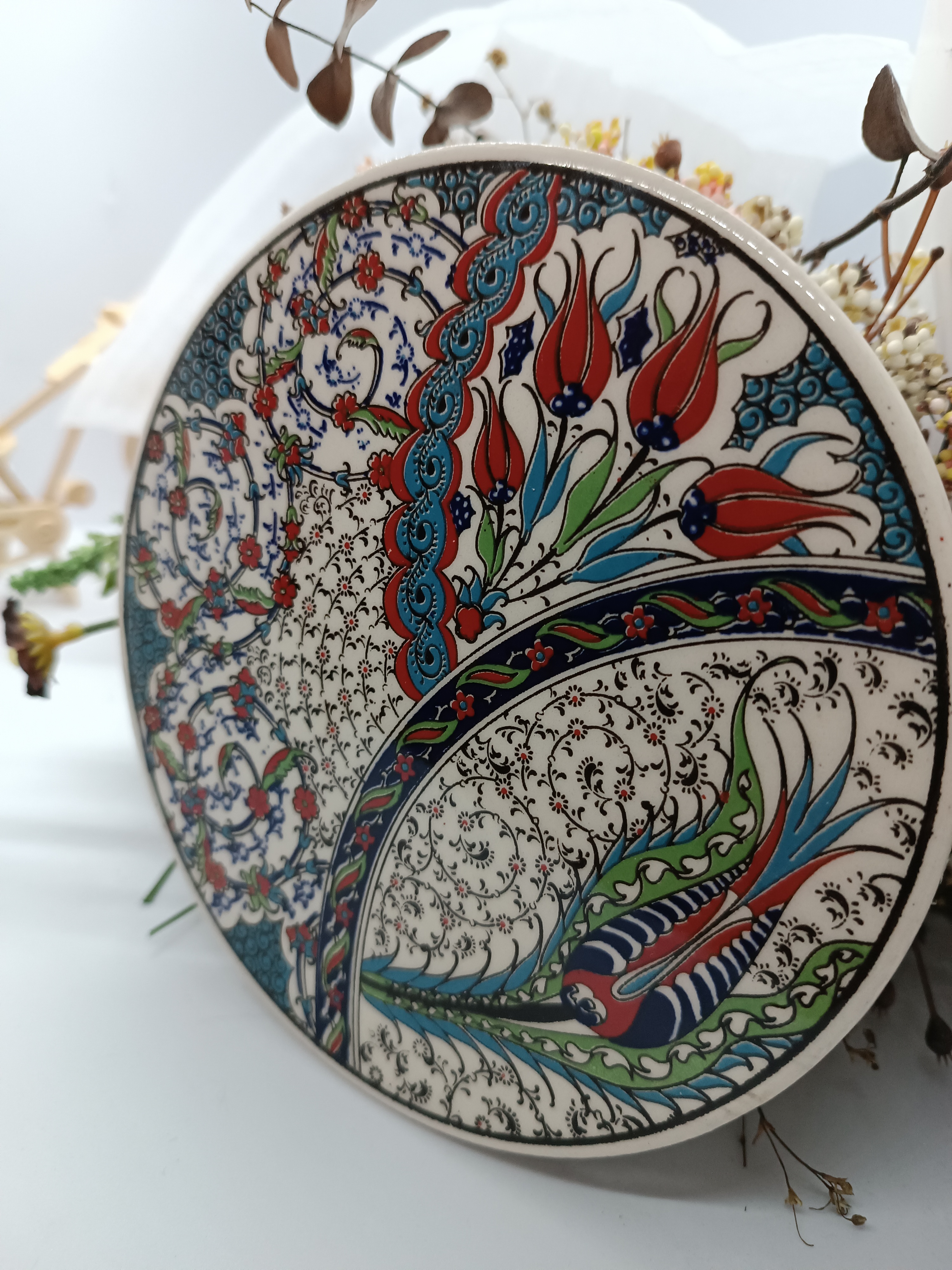 Traditional%20patterned%20ceramic%20trivet%2016%20cm.