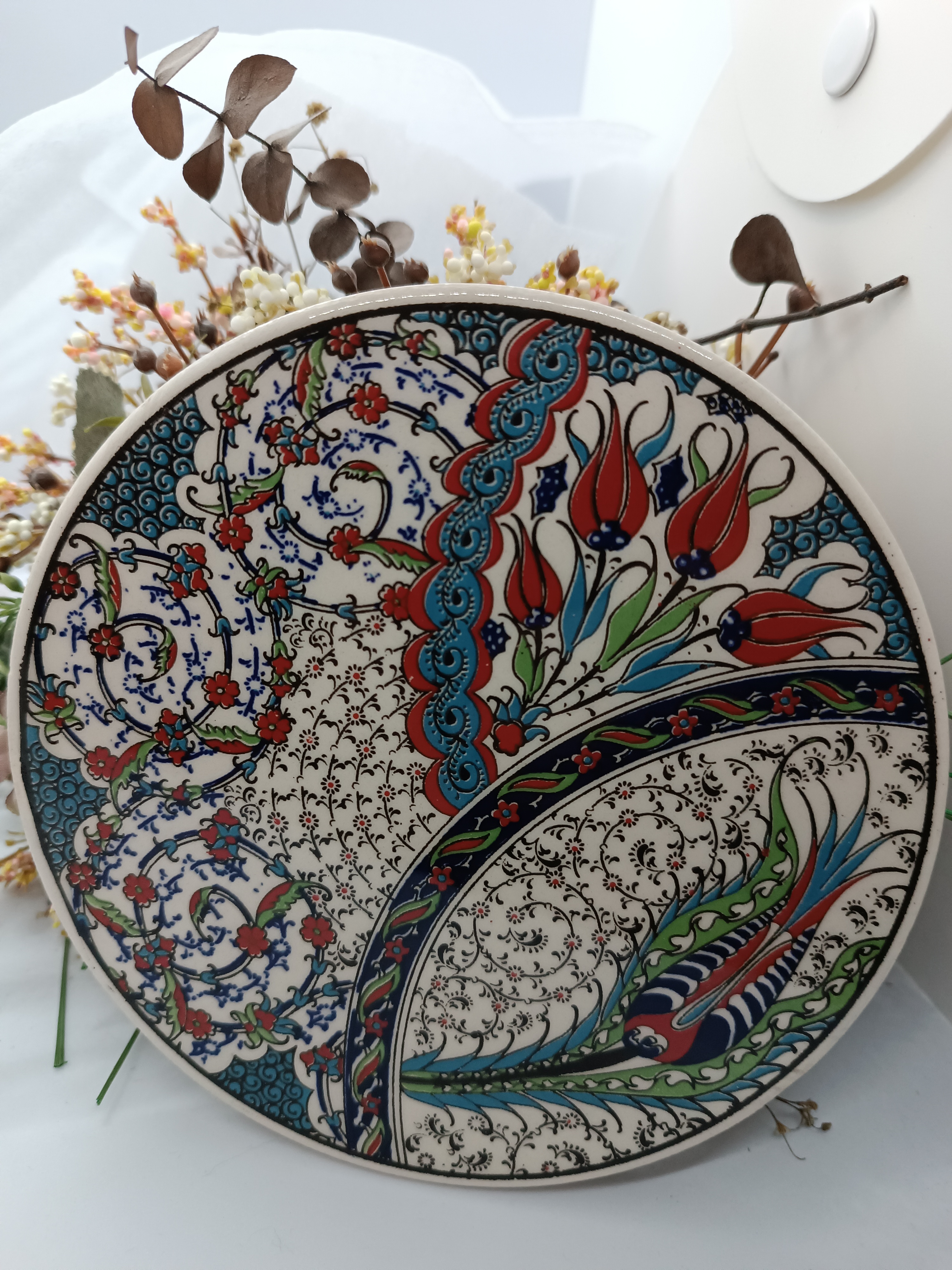 Traditional%20patterned%20ceramic%20trivet%2016%20cm.