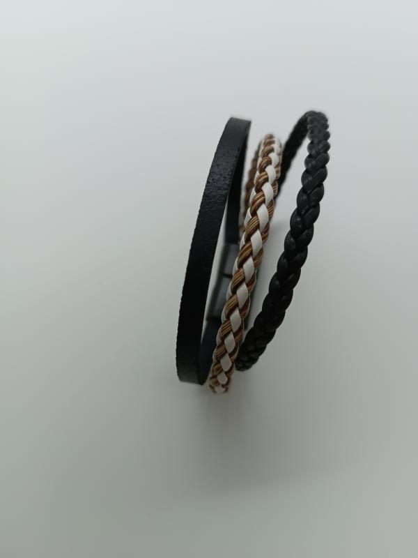 Leather%20unisex%20bracelet.