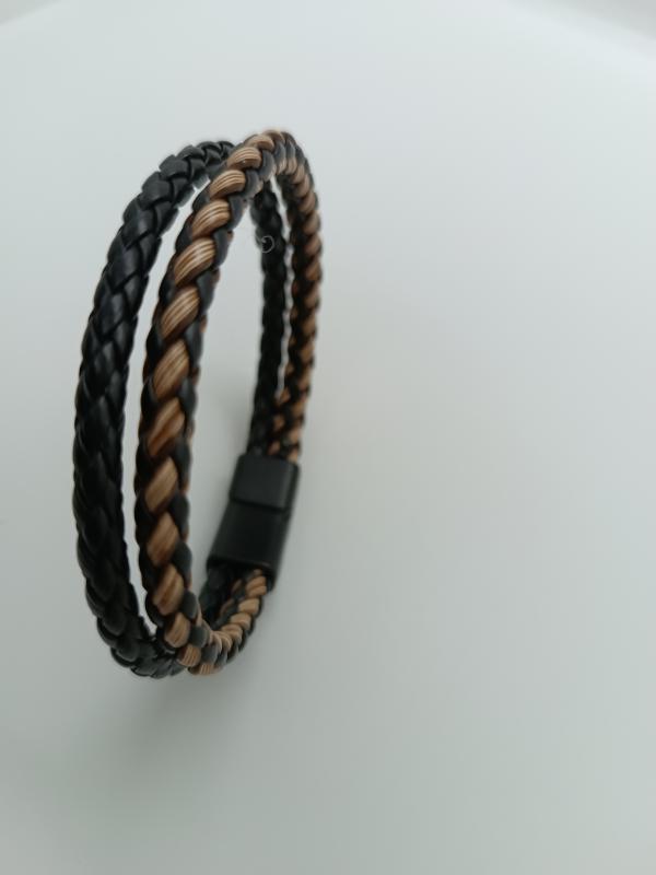 Leather%20unisex%20bracelet.