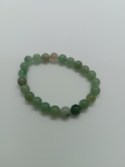 Jade stone bead bracelet.